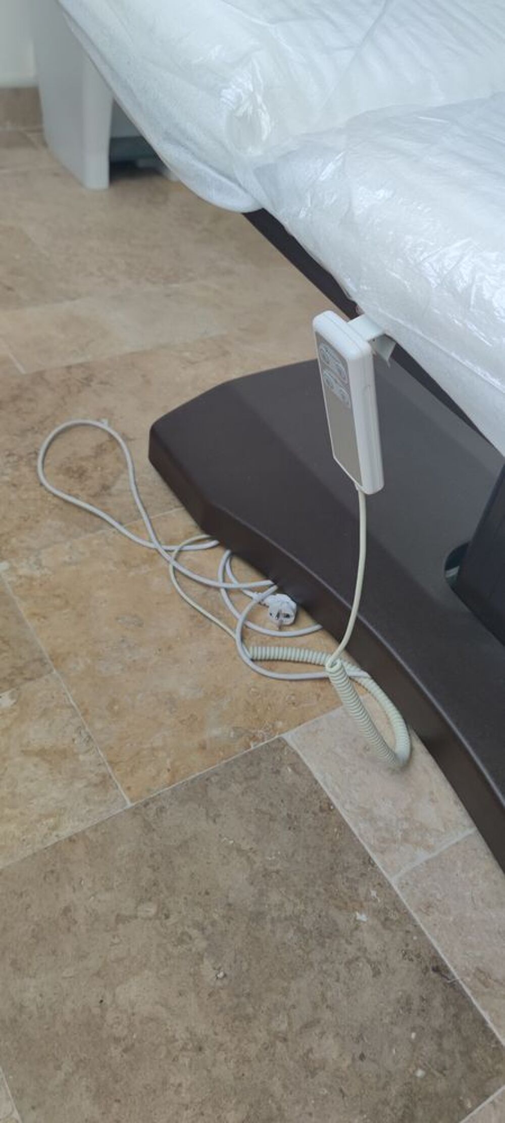 Table &eacute;lectrique professionnel neuve Meubles