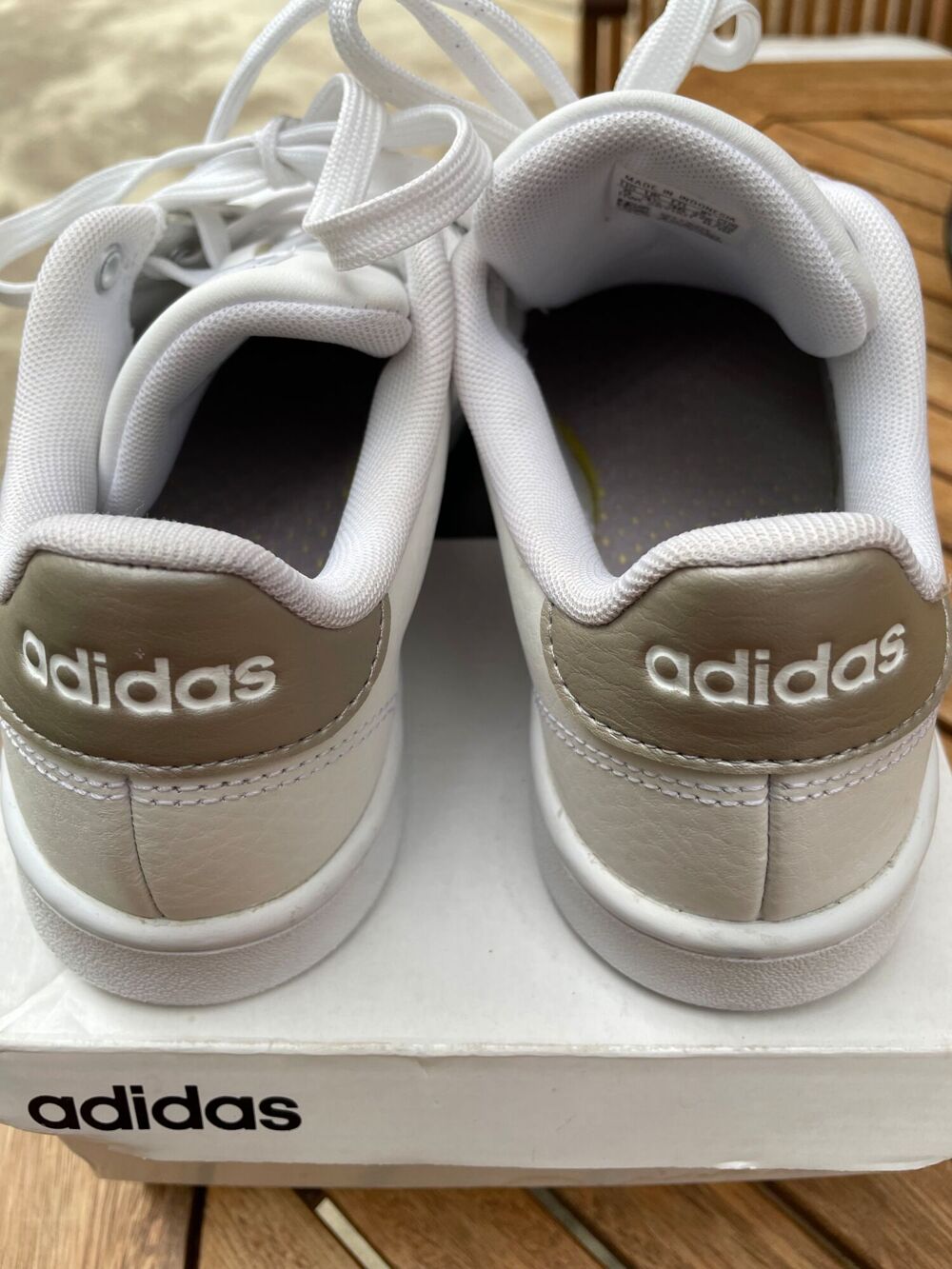 ADIDAS ADVANTAGE Chaussures