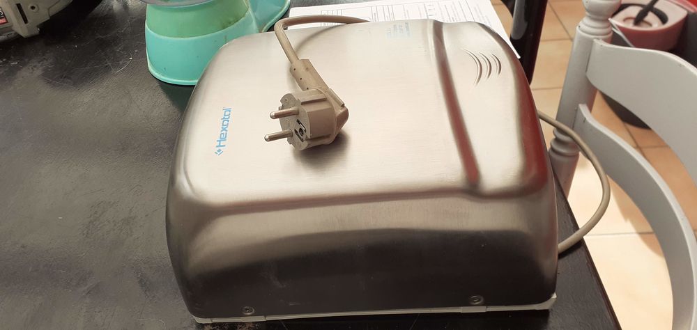 Seche main automatique Electroménager