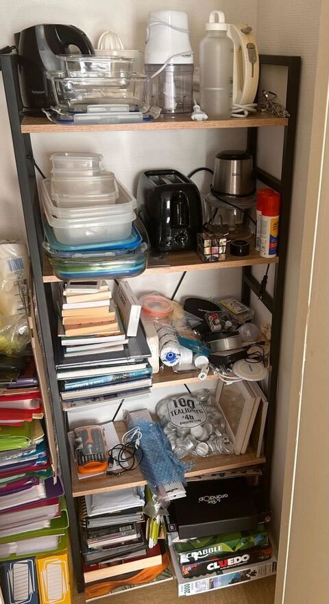 Cause d�part - Etag�re de rangement Asni�res-sur-Seine (92)