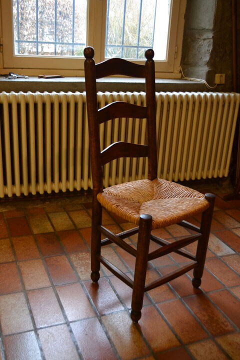 Chaises paill�es bois 12 S�bazac-Concour�s (12)