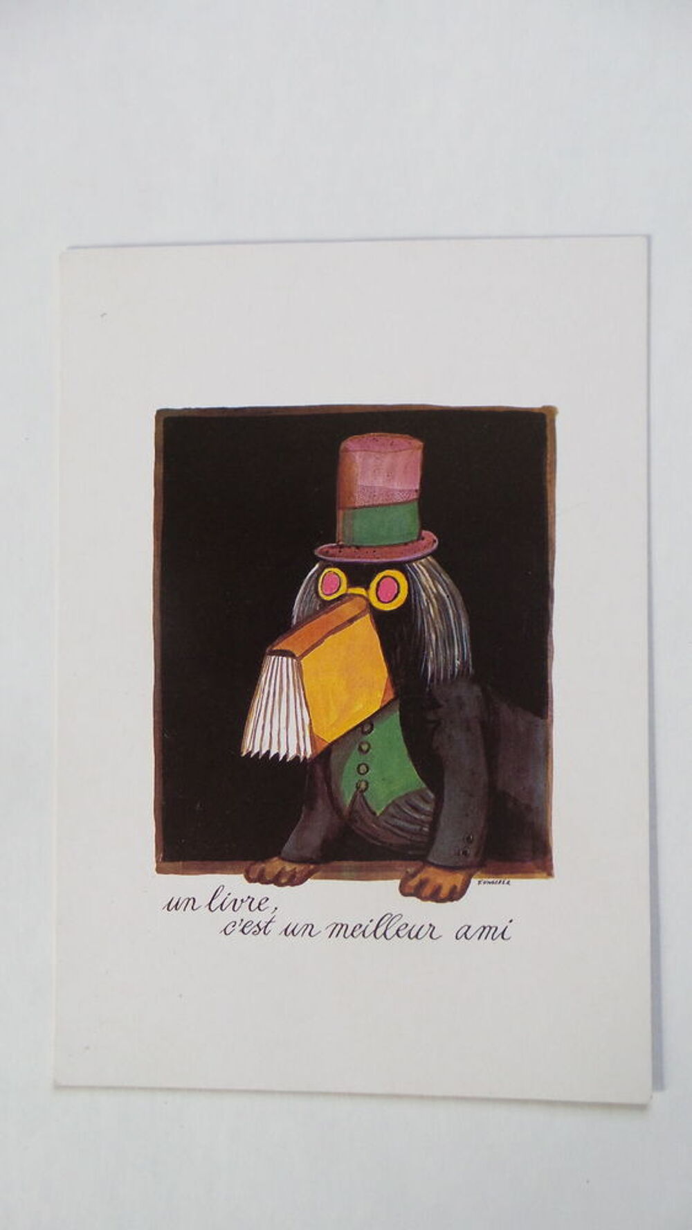 Carte postale num&eacute;rot&eacute;e 
Chemise et signet
