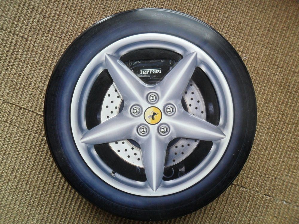 Puzzle Ferrari 360 MODENA &eacute;dition Bo&icirc;te COLLECTOR, m&eacute;tal Jeux / jouets