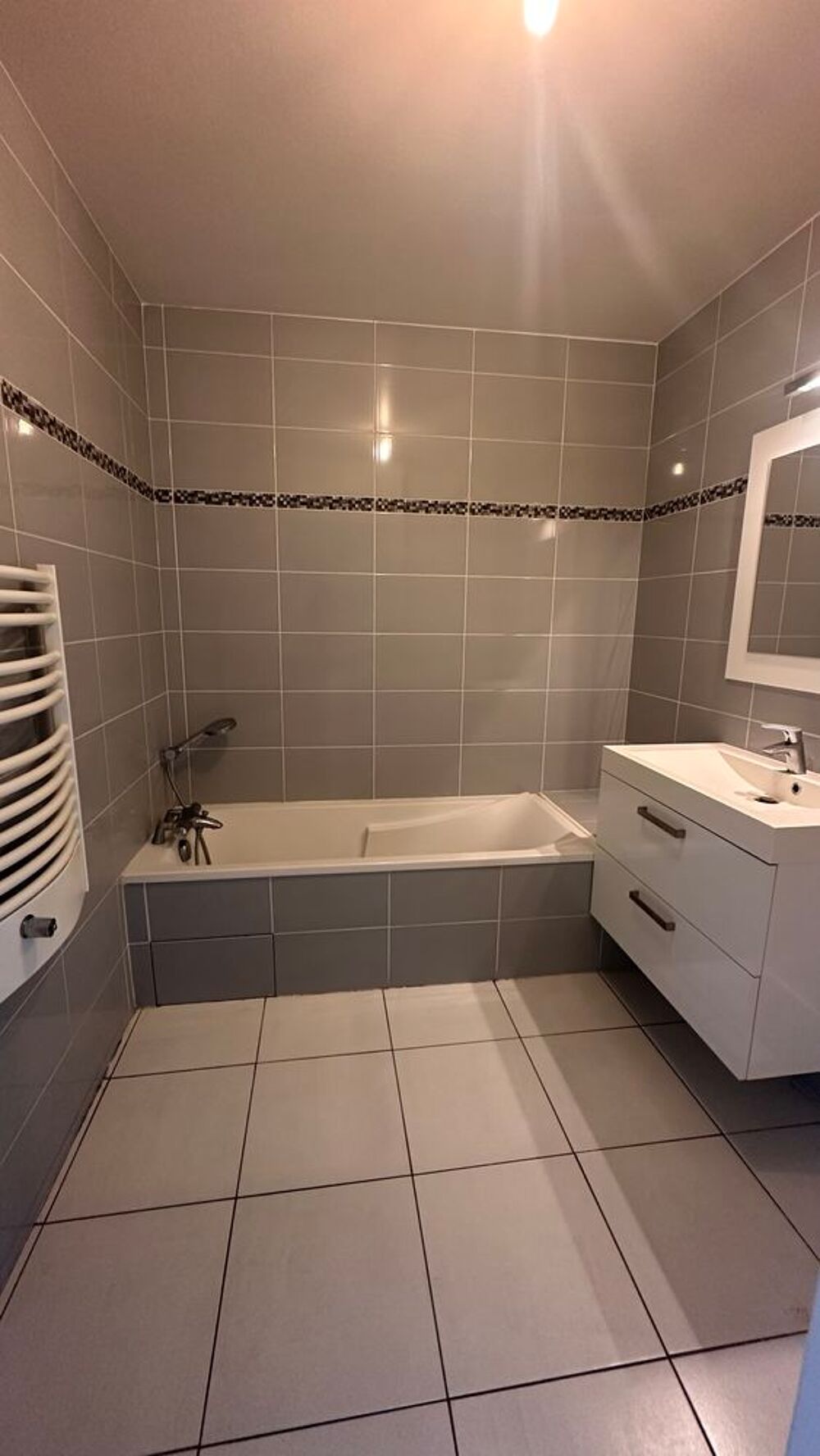 Vente Appartement 3P centre REIGNIER - commodités  à pied - commerces et écoles Reignier