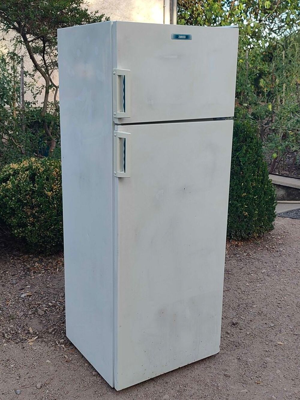 Frigo hauteur 1m40 Electroménager