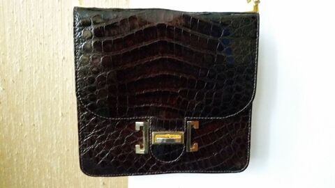 Sac a main crocodile v�ritable marron 160 Paris 13 (75)