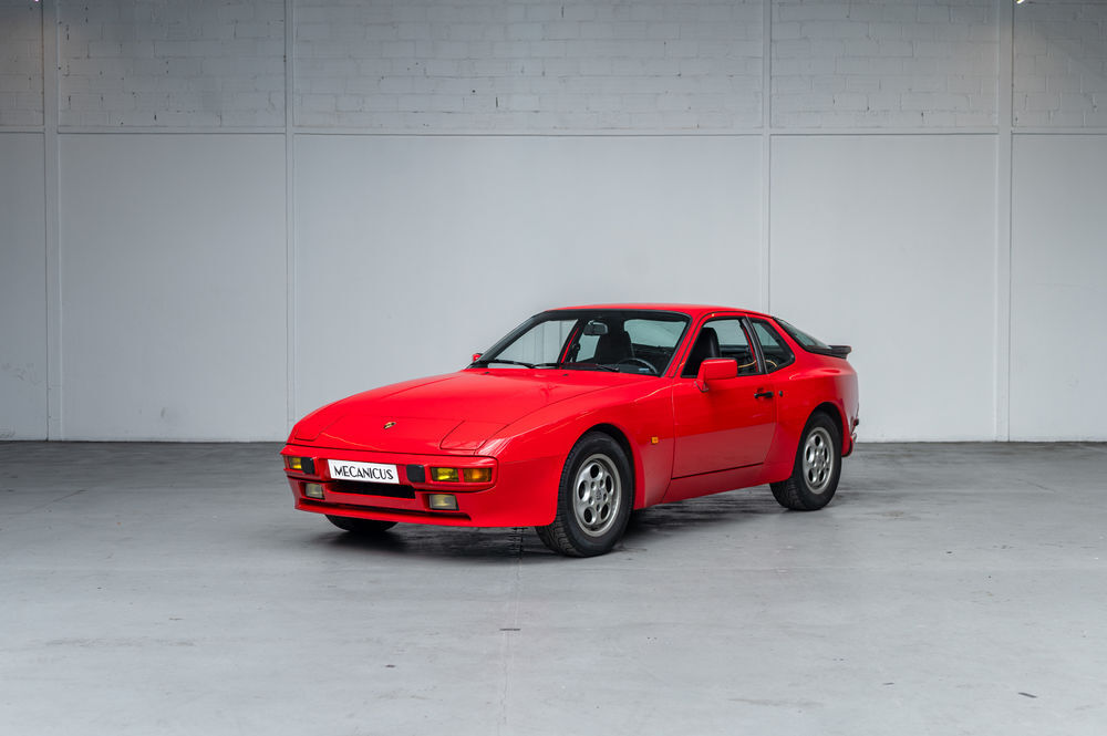 944 1983 occasion 75014 Paris