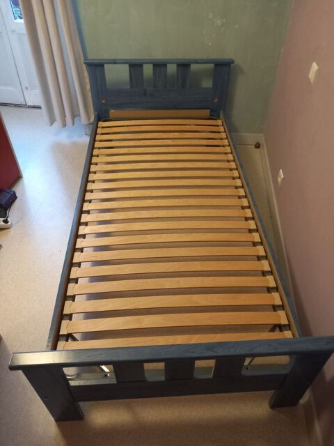 Lit 1 place 100 Saint-Julien-Chapteuil (43)