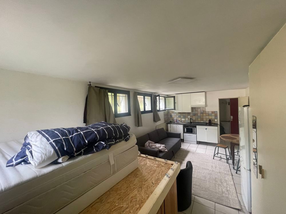 Location Appartement studio meublé proximité gare RER C 25 minutes BFM Sainte-geneviève-des-bois