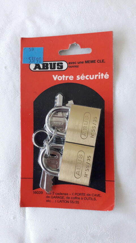 2 Cadenas ABUS n°55/35
15 Salon-de-Provence (13)