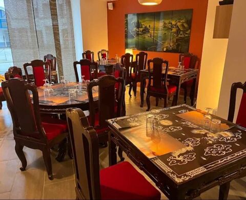 lot tables et chaises asiatiques restaurant bois nacr&eacute; 2200 29000 Quimper