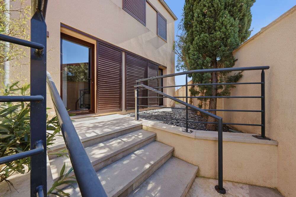 Vente Appartement 3 pièces avec jardin, terrasse, piscine et 2 stationnements Aigues-mortes