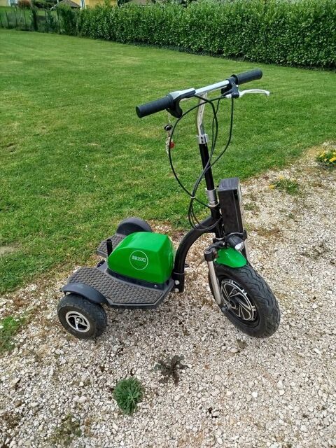 trotinette 3 roues Rieumes (31)