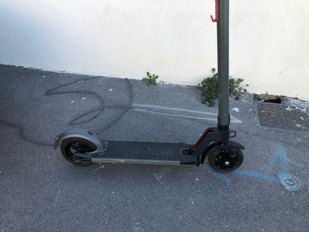 trottinette &eacute;lectrique Sports