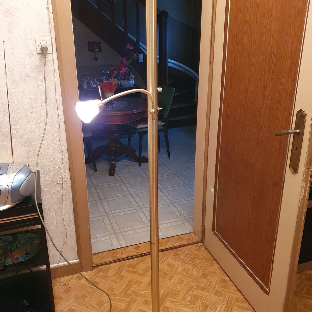 Lampe halog&egrave;ne Décoration