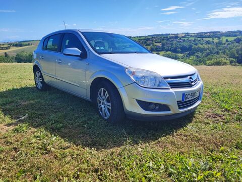 Opel astra 1.9 CDTI - 120 FAP Cosmo A