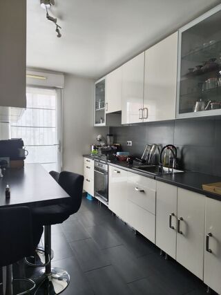  Appartement à vendre 4 pièces 82 m²