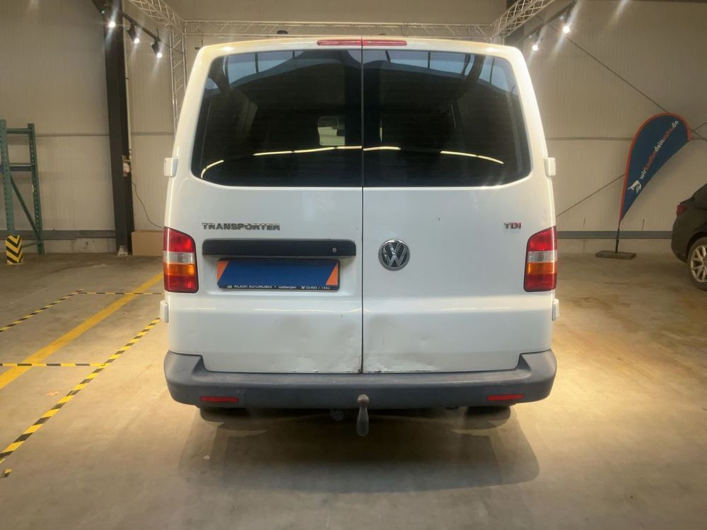 Divers Volkswagen T5 Transporter 2.5 TDI LONG 2009 occasion 44320 Saint-P&egrave;re-en-Retz