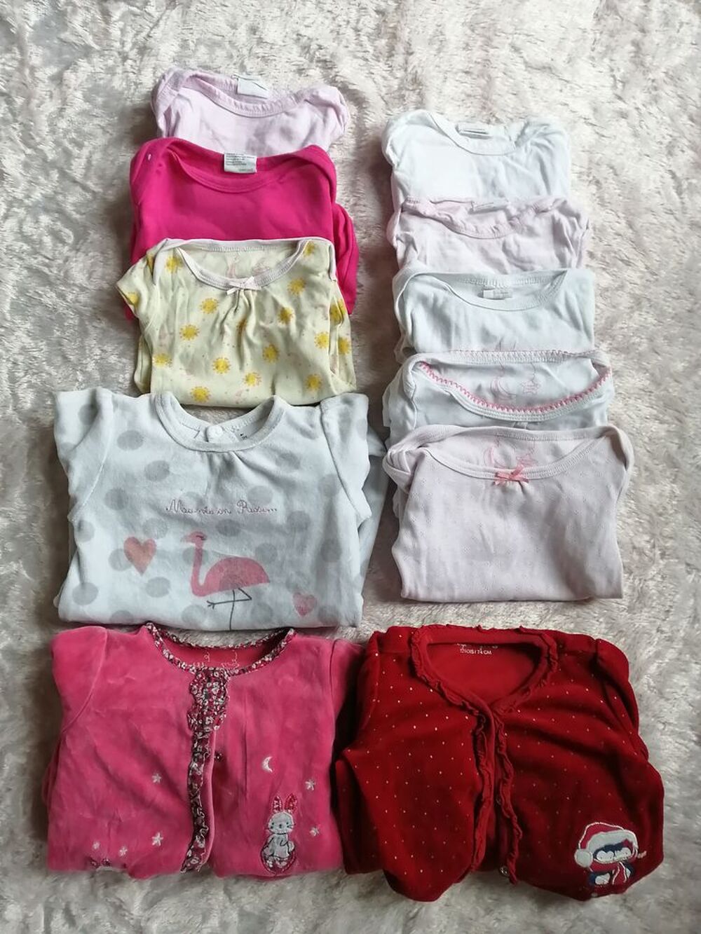 Lot filles 12 mois Vêtements
