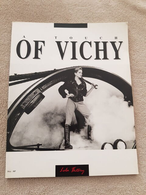 A touch of Vichy 40 Vichy (03)