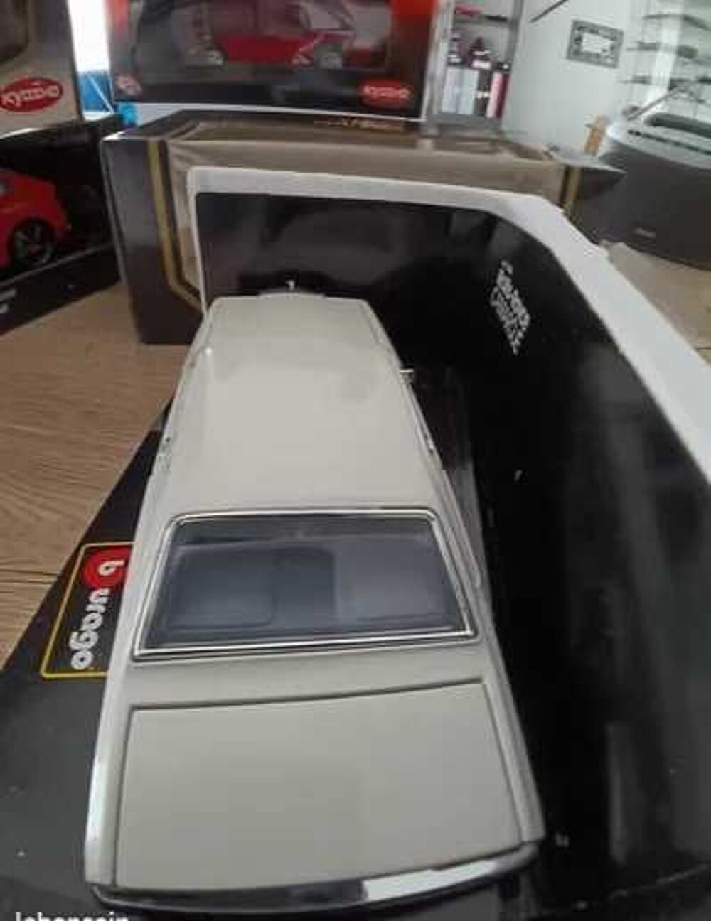 Rolls Royce Camargue 1/22 
