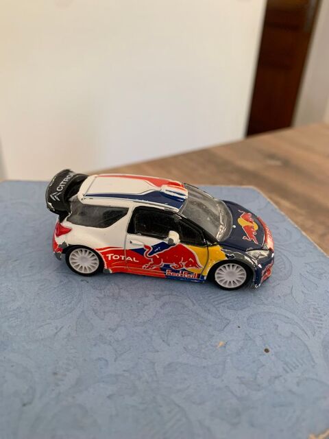 Jouet v�hicule miniature Norev    Citroen DS3 W 8 Saleilles (66)