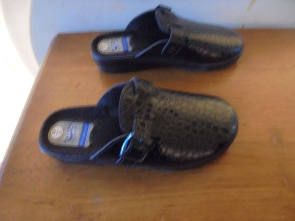 Sabots noirs Wellness Chaussures