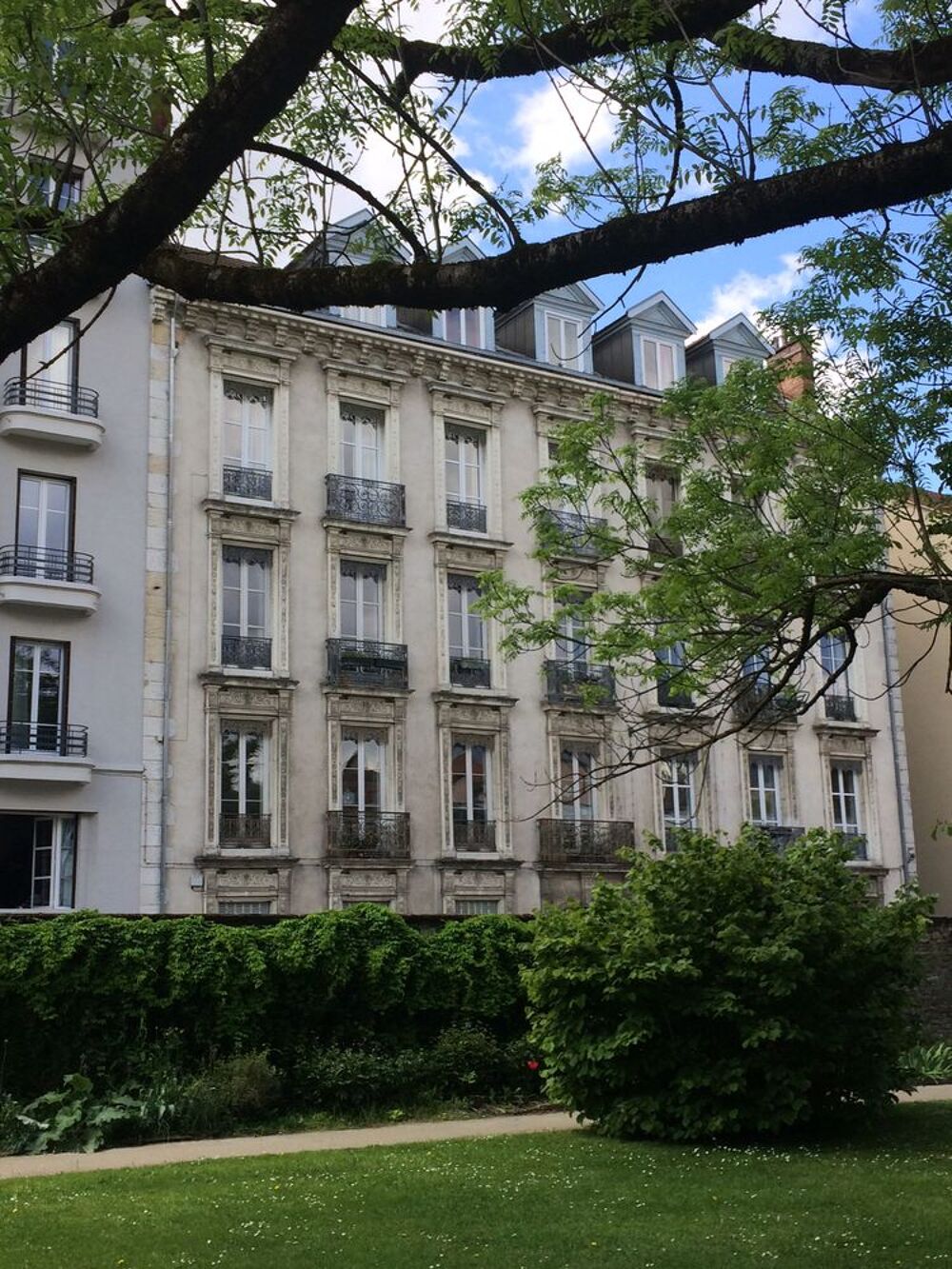 Vente Appartement appartement de 150 m2 jardin des plantes Grenoble