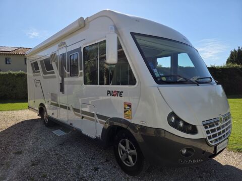 Camping car Camping car 2012 occasion EGUIERES 13430
