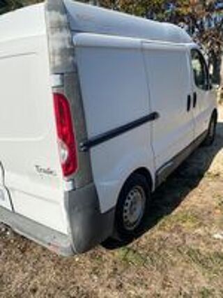 Trafic TRAFIC FGN 2.5 DCI 150 FAP L1H1 1000 KG CONFORT 2007 occasion 85300 Le Perrier