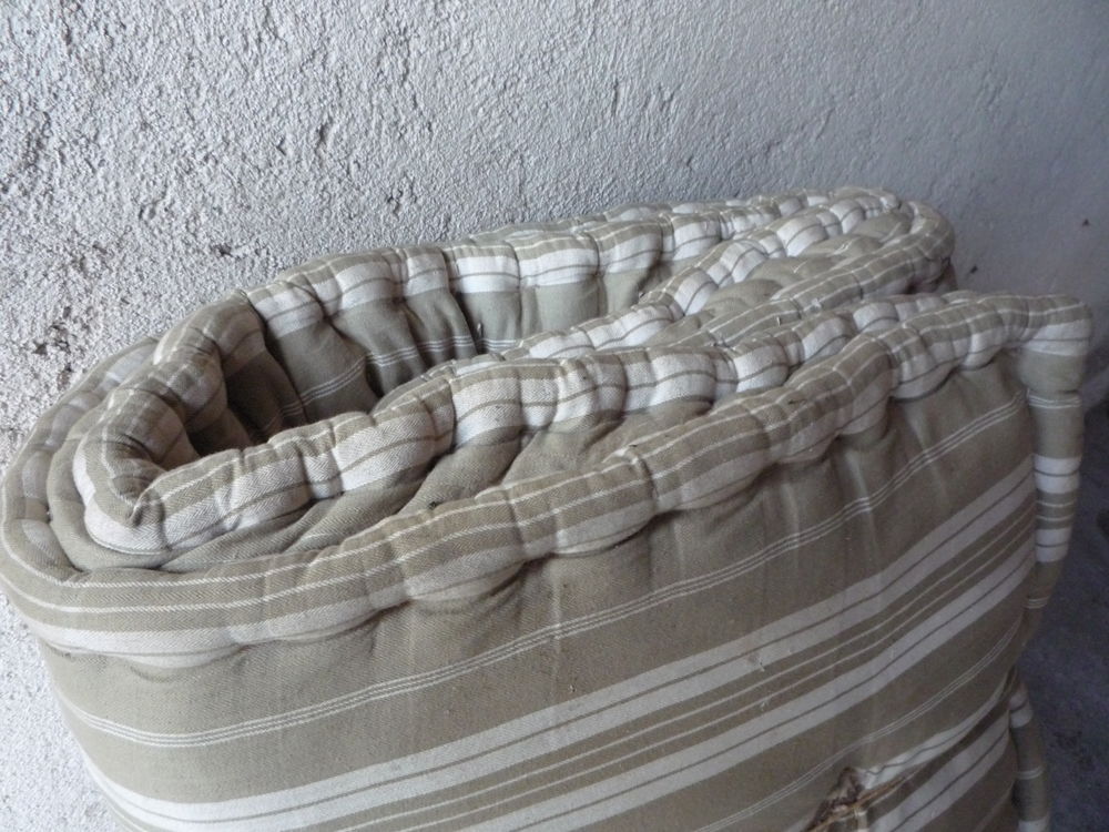 Matelas laine
Meubles