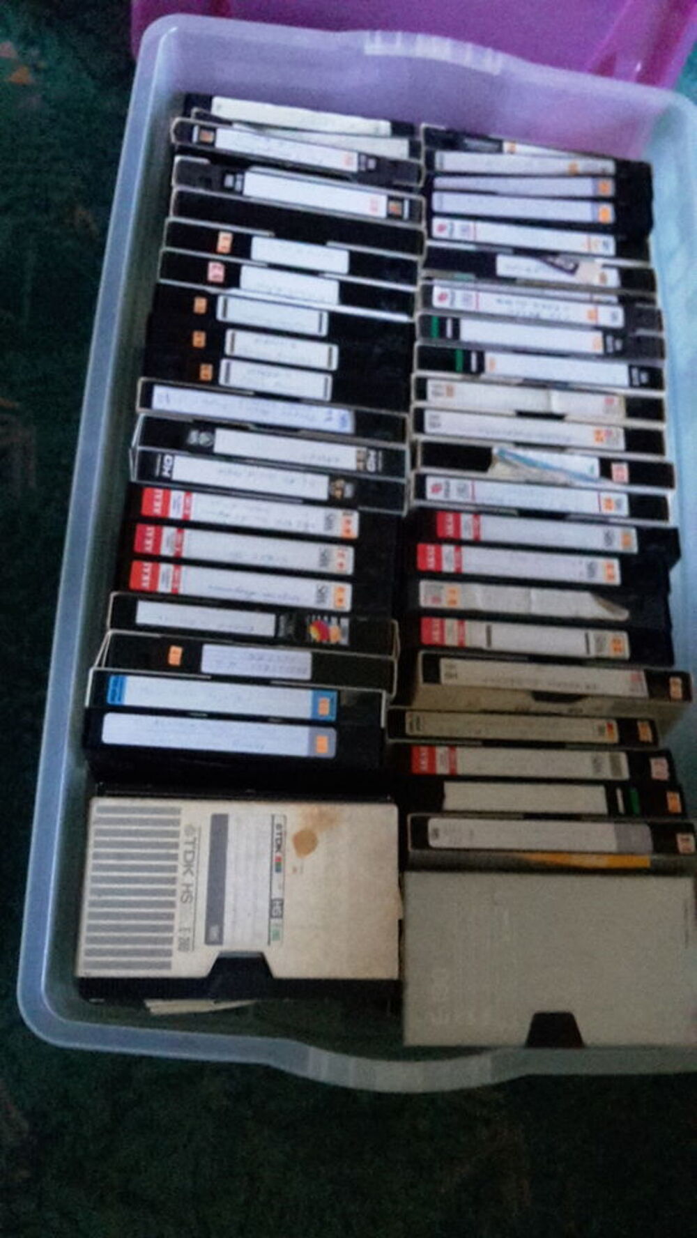 Lecteur/Enregistreur cassett VHS cassttes video enregistr&eacute;es Photos/Video/TV
