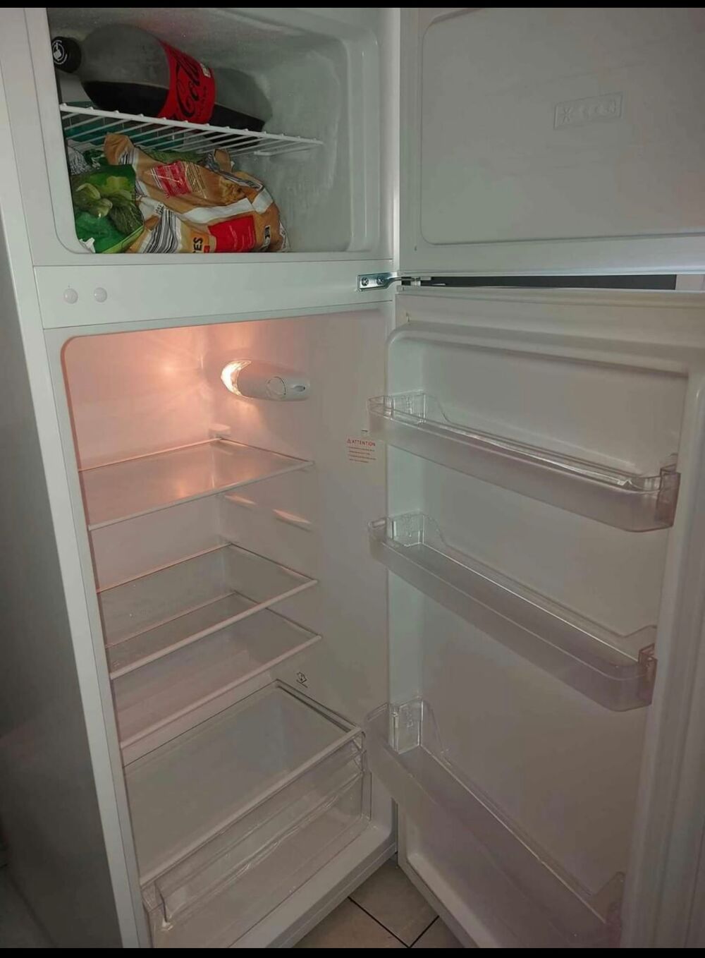 R&eacute;frig&eacute;rateur cong&eacute;lateur Electrom�nager