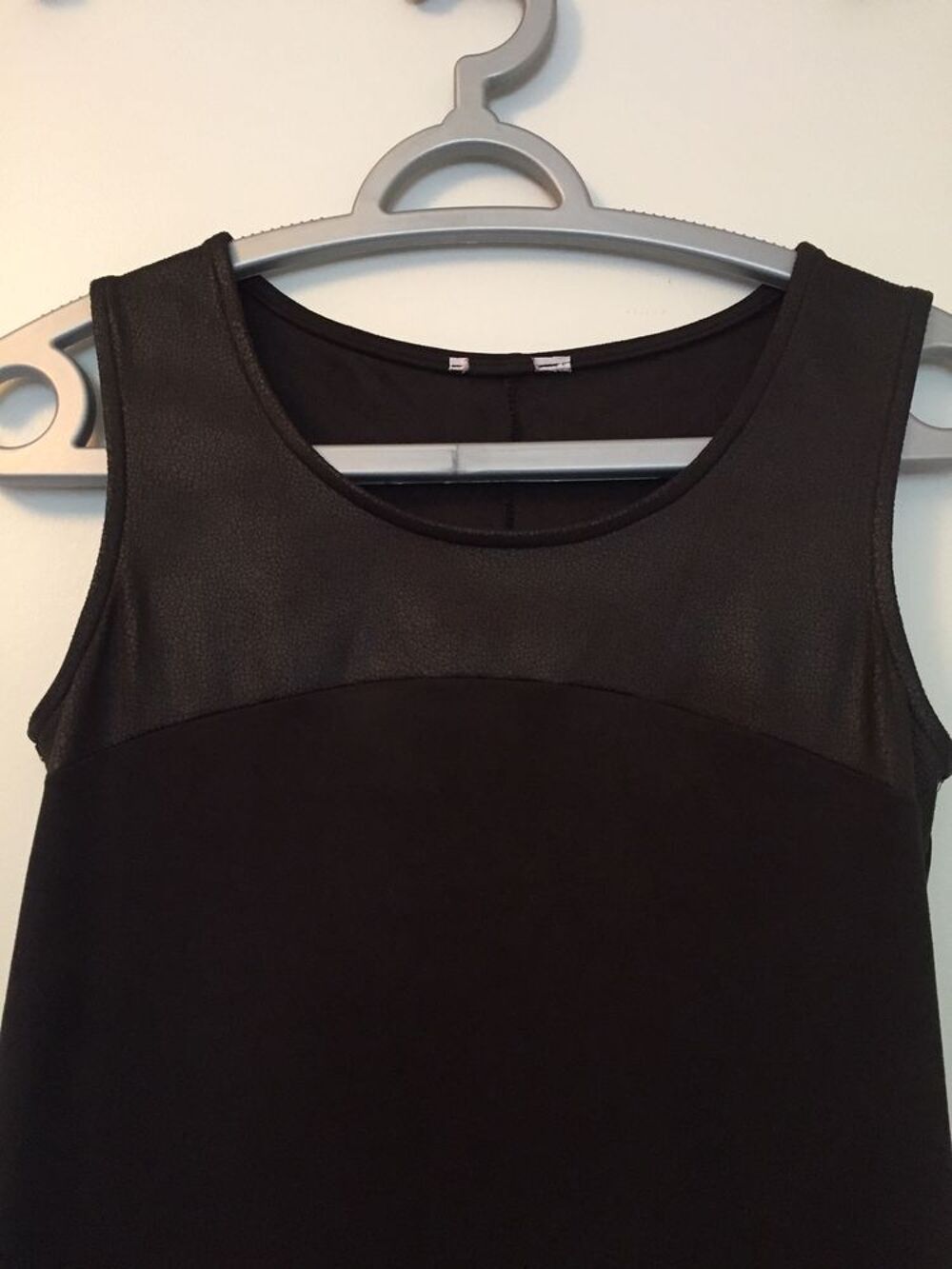 Robe su&eacute;dine noire Cache-Cache - T.36 Vêtements