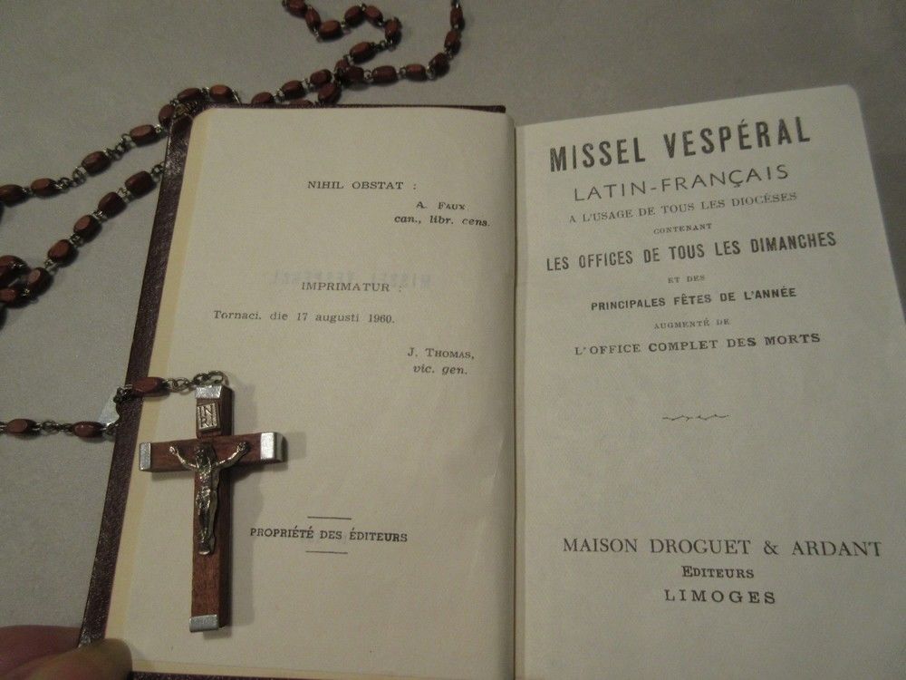 Missel vesp&eacute;ral latin fran&ccedil;ais Livres et BD