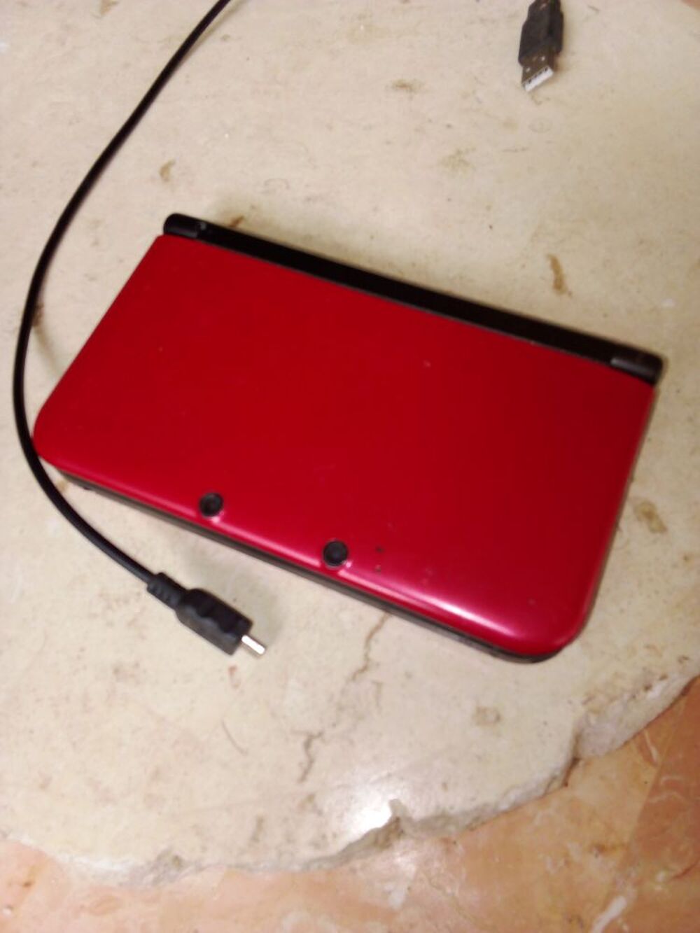 Nintendo 3DS avec les accessoires d'origine, &eacute;tat neuf, Consoles et jeux vidéos