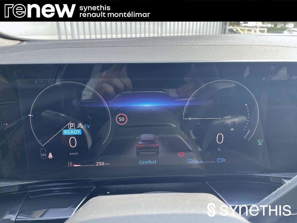 Austral E-Tech hybrid 200 Iconic esprit Alpine 2023 occasion 26200 Mont&eacute;limar