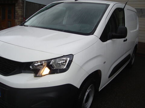 Annonce voiture Peugeot Partner 13190 €
