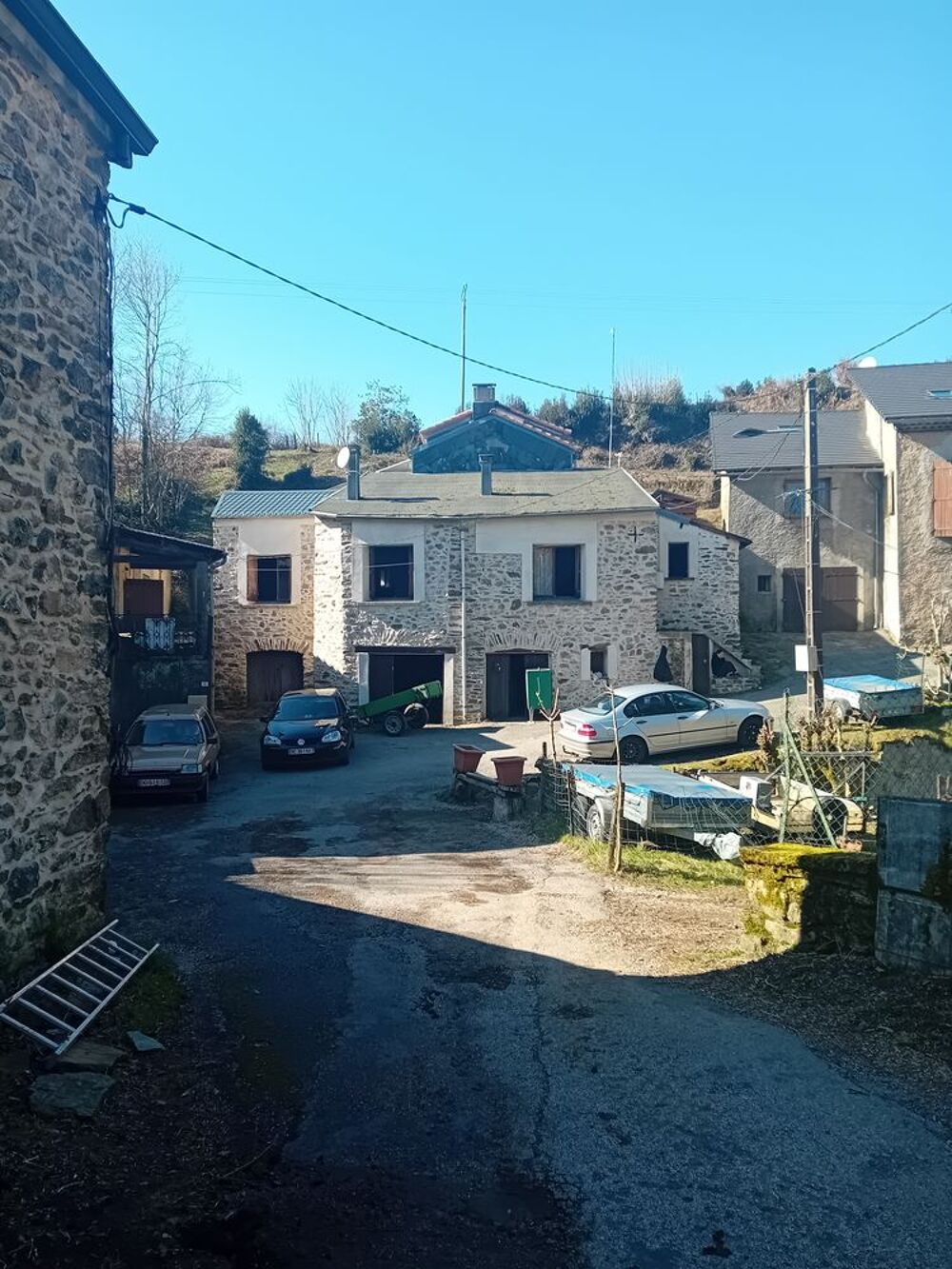 Maison 4 pièces 75 m² · à Castanet-le-Haut · 75 m² · 65 000 €