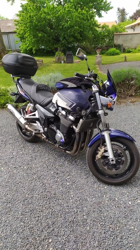 Moto SUZUKI 2006 occasion Aigueperse 63260