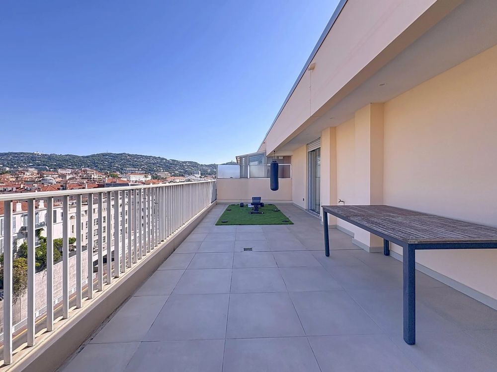 Vente Appartement CANNES BANANE -VUE MER-DEUX TERRASSES-TRES BELLE RENOVATION Cannes