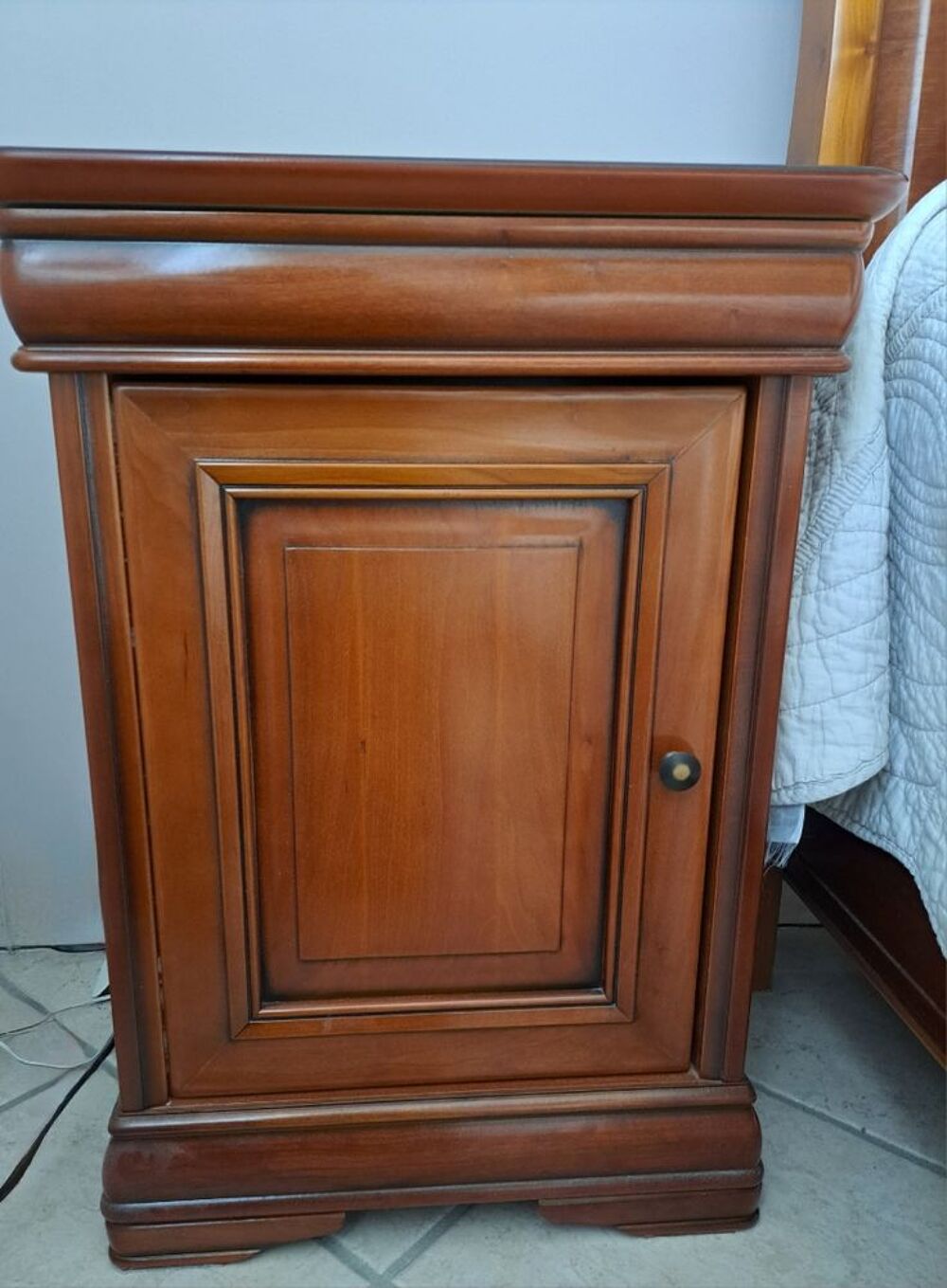 CHAMBRE MERISIER Meubles