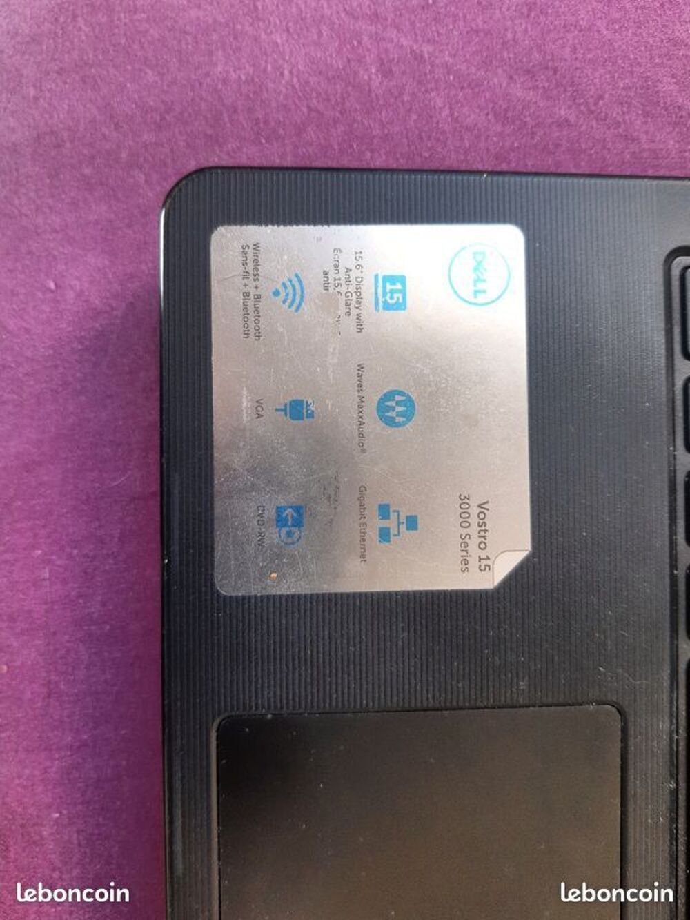 Dell Vostro 15 3000 Matériel informatique