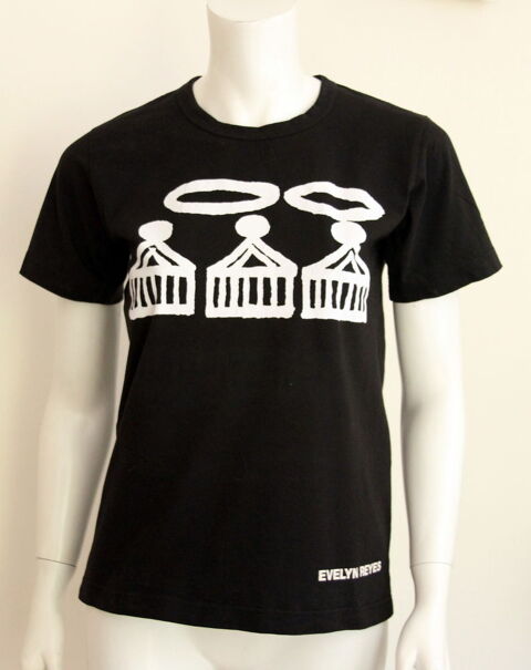 T-shirt noir COMME DES GARCONS x EVELYN REYES 
T.M ou 38/40  Issy-les-Moulineaux (92)