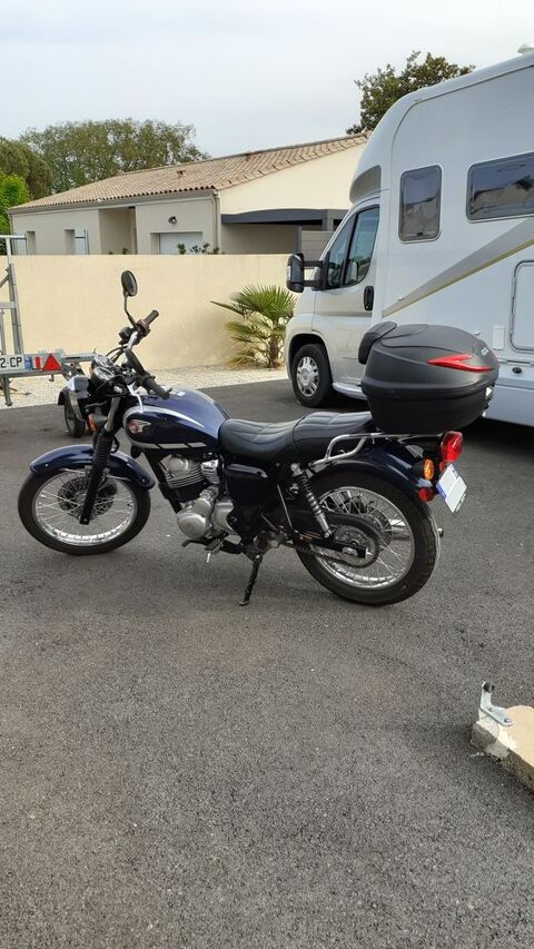 Moto KAWASAKI 2025 occasion Cozes 17120