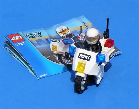 Lego CITY 7235 : La moto de police - complet - avec notice 6 Argenteuil (95)