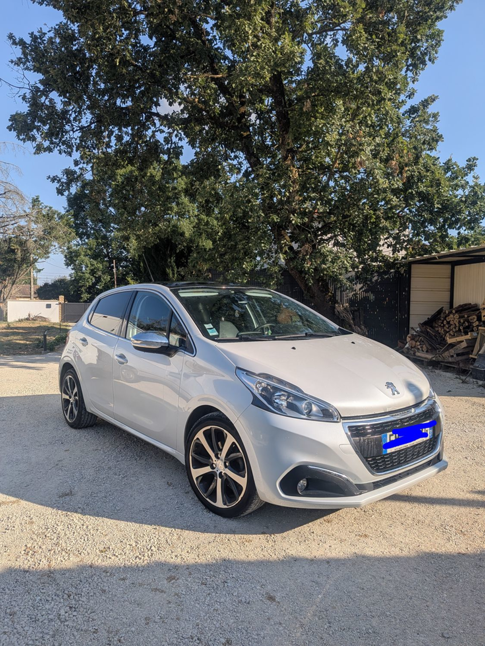 208 1.2 PureTech 110ch S&S BVM5 Allure 2017 occasion 31620 Castelnau-d'Estr&eacute;tefonds