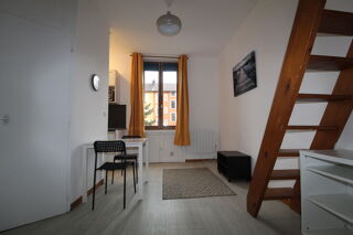 Appartement � louer 1 pi�ce 16 m�