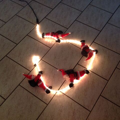 cordon lumineux 4 p�res no�l 10 Gaillac (81)