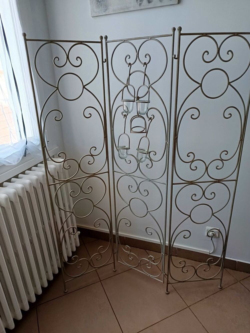 paravent fer forg&eacute; 3 panneaux et 4 supports verre et fer forg&eacute; Décoration